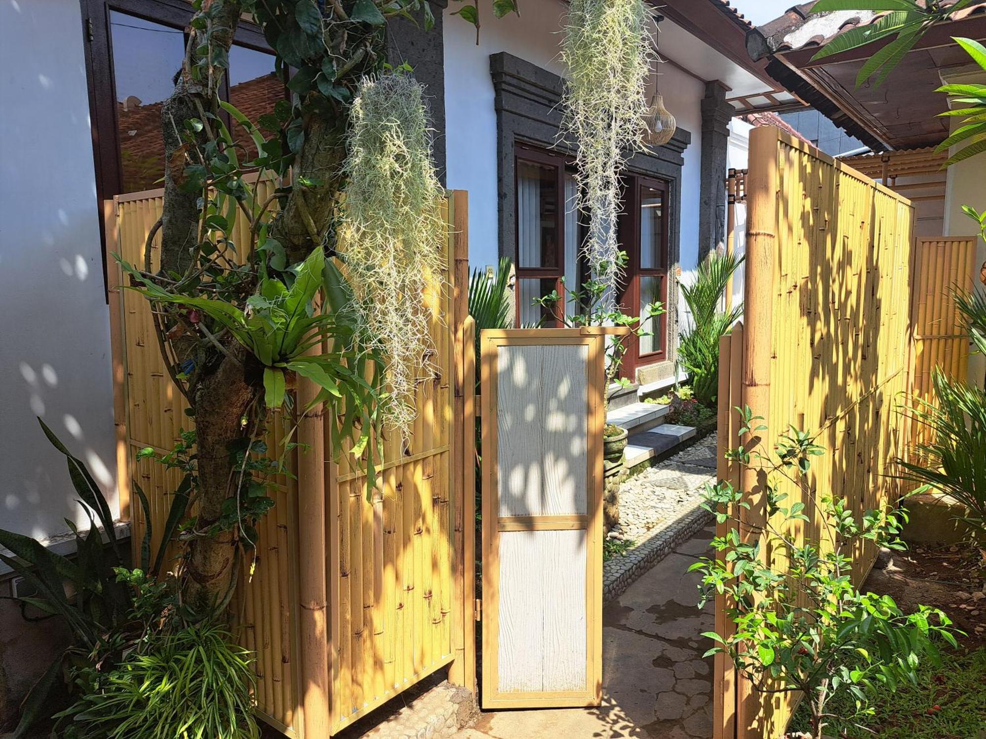Ascarya Guest House Sanur Exterior foto